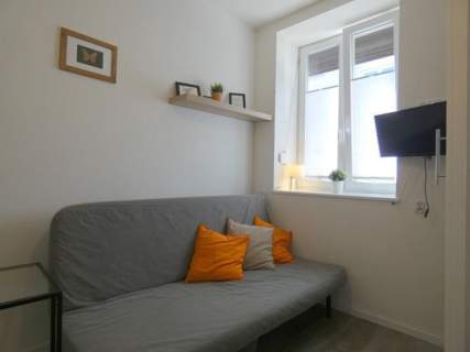 Niecała 3, Centrum, jasna kawalerka pet friendly