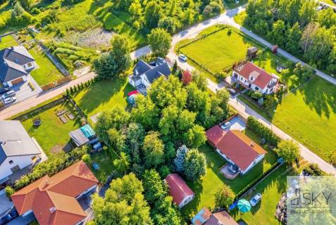 Borowa 1044 m MPZP media przy działce