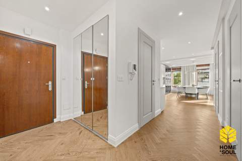Unikatowy penthouse z prywatnym tarasem