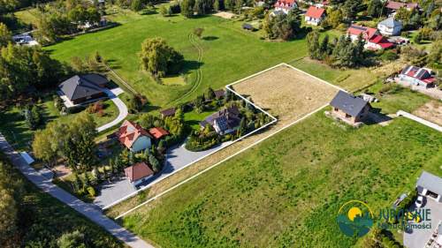 WIDOKOWA DZIAŁKA 20 ARÓW BRZOSKWINIA Z MEDIAMI