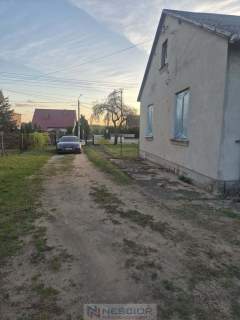 Dom Siennica / Dom do remontu/ działka usługowa