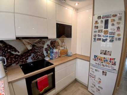 Bezczynszowe 1 piętro balkon piwnica