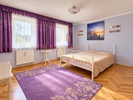 Przestronny dom 228m2 5 pokoi poddasza użytkowe