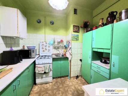 MIESZKANIE 46,7 M 2 POKOJE 10. PIĘTRO BALKON KARCZÓWKOWSKA