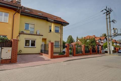 Budynek 274m na sprzedaż - Warszawa Bielany