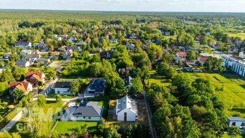 Połowa domu z dużą działką przy Kampinosie