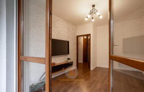 Apartament 2 pokojowy z ogródkiem oraz garażem