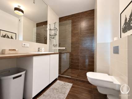 Czteropokojowy apartament na Woli