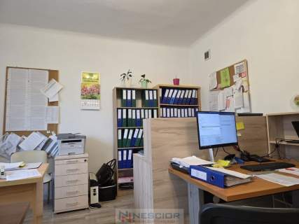 Lokal 85m2, ul. 3 maja