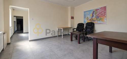 Gotowy obiekt pod siedzibę firmy 308m2 parking