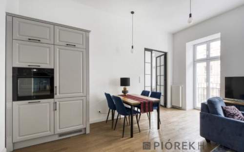 4-pokojowe mieszkanie w Śródmieściu
