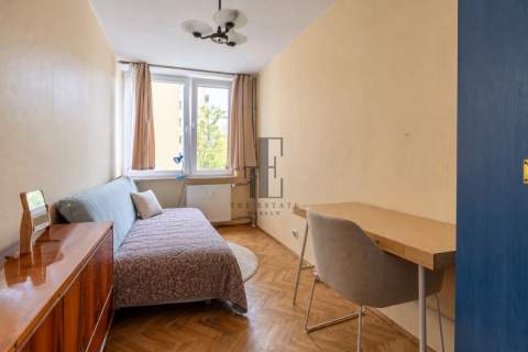 Balkon 3/4 pokoje Do remontu Piwnica