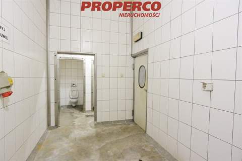 Hala ok 1650 m2 plac 3000 m2, Piekoszów