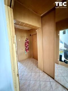 3 pokoje /52,9 m /Duży balkon /Osiedle H / do remontu