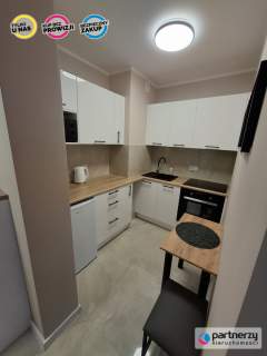 Apartament po remoncie z pełnym wyposażeniem Blisko SKM