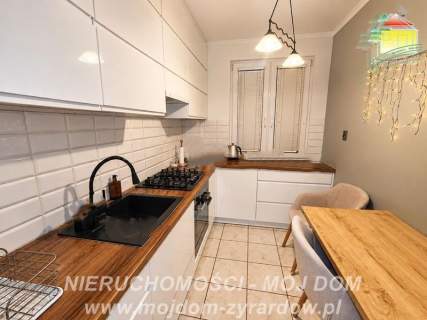 Gotowe do zamieszkania M-3 na Osiedlu Wschód, duży balkon.