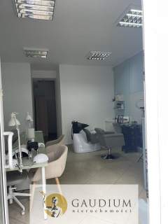 Lokal w centrum Gdyni z witryną