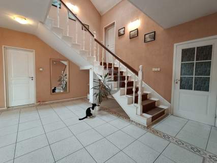 Dom/Hostel/Warsztat/ do indywidualnej adaptacji