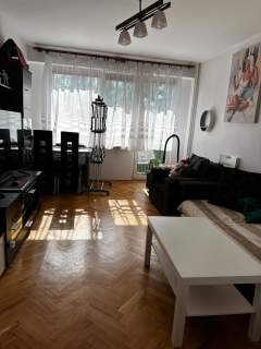 Wynajmę 2 pokojowe mieszkanie na LSM.