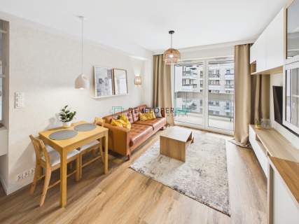 Apartamenty CIEPŁA 38 3 pokoje