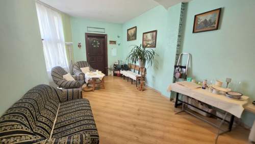 Wyjątkowe, 5-pokojowe mieszkanie w przedwojennej kamienicy, balkon.