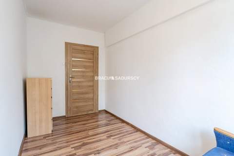 3-POKOJOWE NA OSIEDLU KAZIMIERZOWSKIM