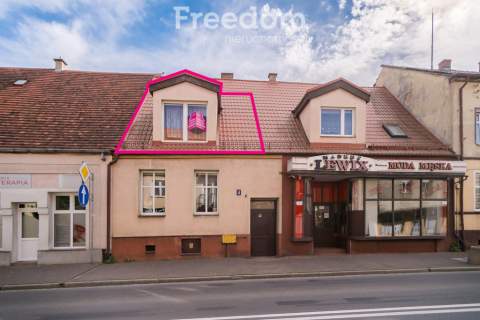 Mieszkanie na pierwszym piętrze w kamienicy