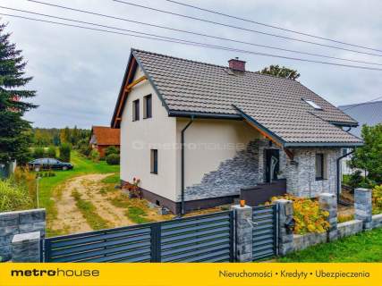 Piękny dom z pełnym wyposażeniem - działka 7200 m2