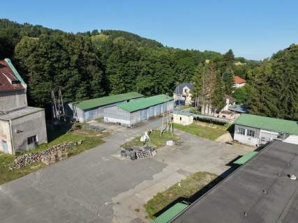Duży obiekt przemysłowo-magazynowy, działka 8625 m, budynki 2864...