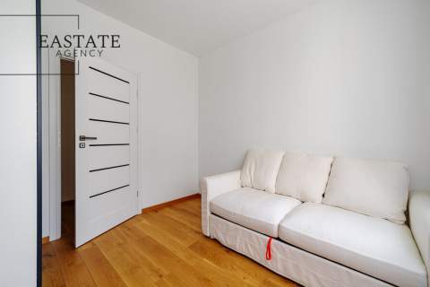 Apartament 3 pokojowy z ogródkiem i garażem