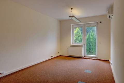 Budynek 274m na sprzedaż - Warszawa Bielany
