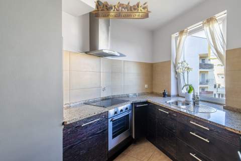 Przestronne 2 pokoje z balkonem blisko metra Imielin