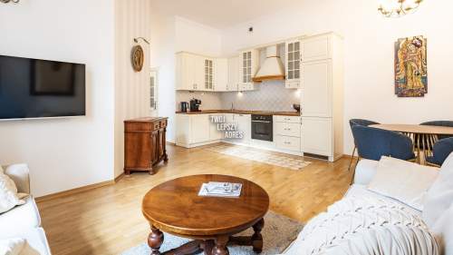 Wyjątkowy apartament na Starym Mieście z balkonem