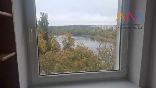 Dwa pokoje z widokiem na jezioro