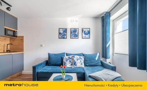 DOM Z 7 APARTAMENTAMI BARDZO BLISKO MARZA