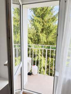 3-pokoje na Winogradach 66,5 m balkon piwnica
