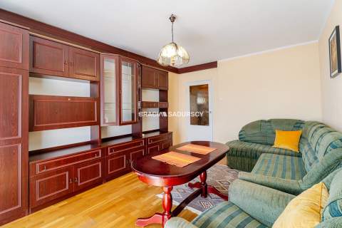 2. pok Od zaraz Balkon