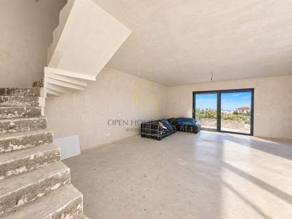 Dom Ołtaszyn 230m2 okazja /7 pokoi/Kutrzeby /Garaż