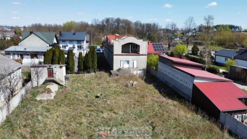 Budynek usługowy z potencjałem Mokobody 746m2