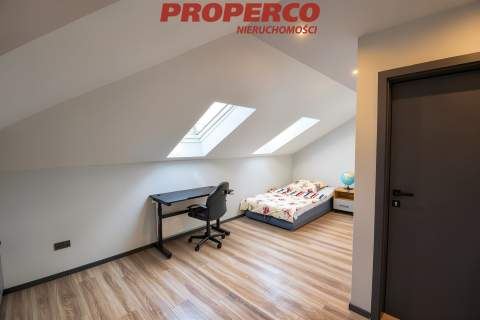 Dom pow. użytkowa ok 150 m2, 5 pokoi, Wola Kopcowa