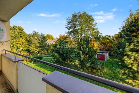    Dwa pokoje   Duży balkon   Zielona okolica   