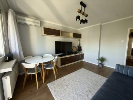 Sieradz słoneczne 24 m /duży balkon /po remoncie/ 4 piętro/Al....