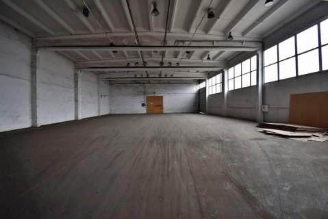 Hala magazynowa, pow. 550 m2, Łódzka, blisko S7