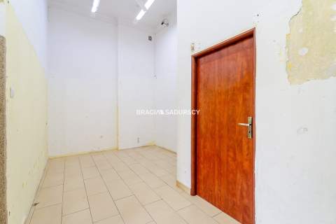 Lokal usługowo-handlowy ok. 150m2 duża witryna