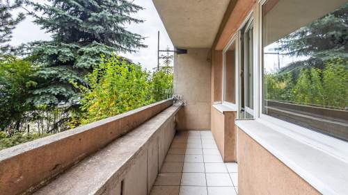 3 pok, balkon,parter, widok na zieleń-Kozłówek