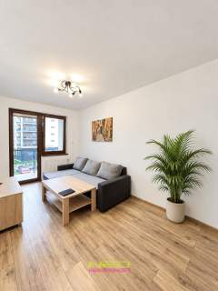 M4 Parkitka - balkon - parking