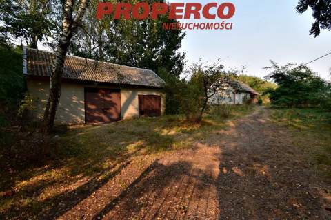 Dom, pow. ok. 80 m2, Promnik, gm. Strawczyn