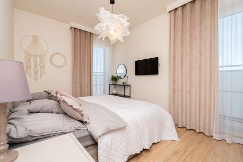 3-pokojowy apartament z balkonem - Na sprzedaż