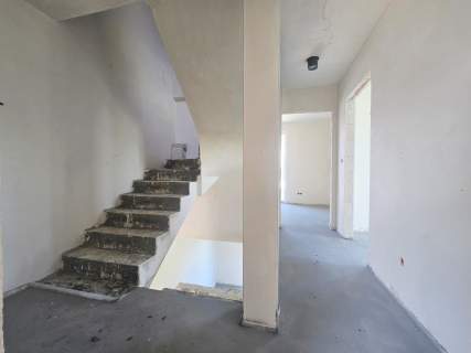 Dom z ogrodem 80,57 m 2 miejsca w cenie