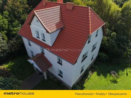 Dom wolnostojący z dużym ogrodem - Pławna Górna